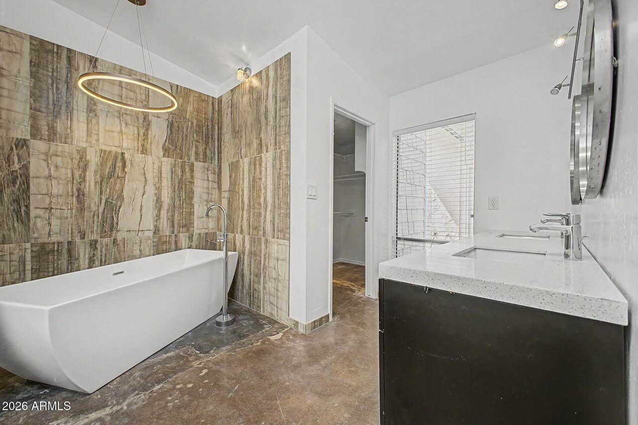 6640 Chatelaine Place - Photo 1