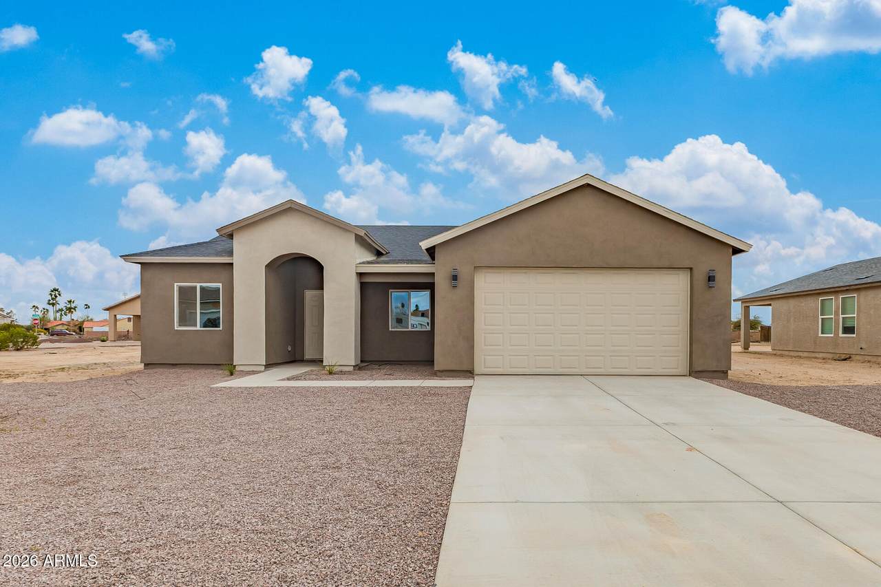15532 Patagonia Road - Photo 1