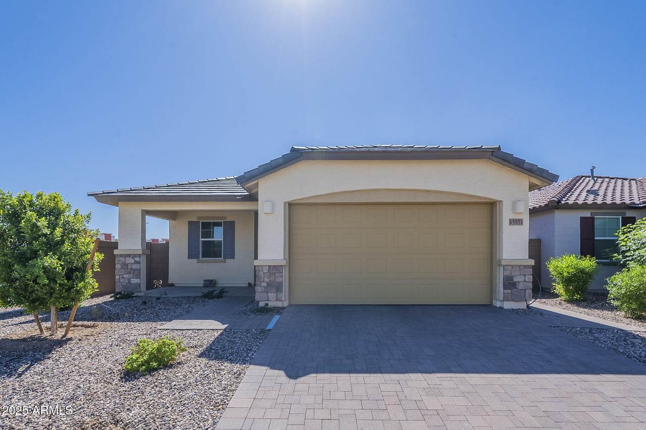 15551 Kendall Street - Photo 1