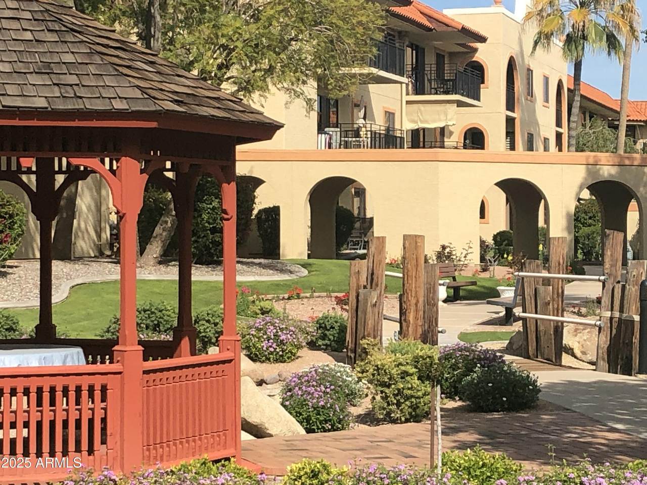 10330 Thunderbird Boulevard - Photo 1