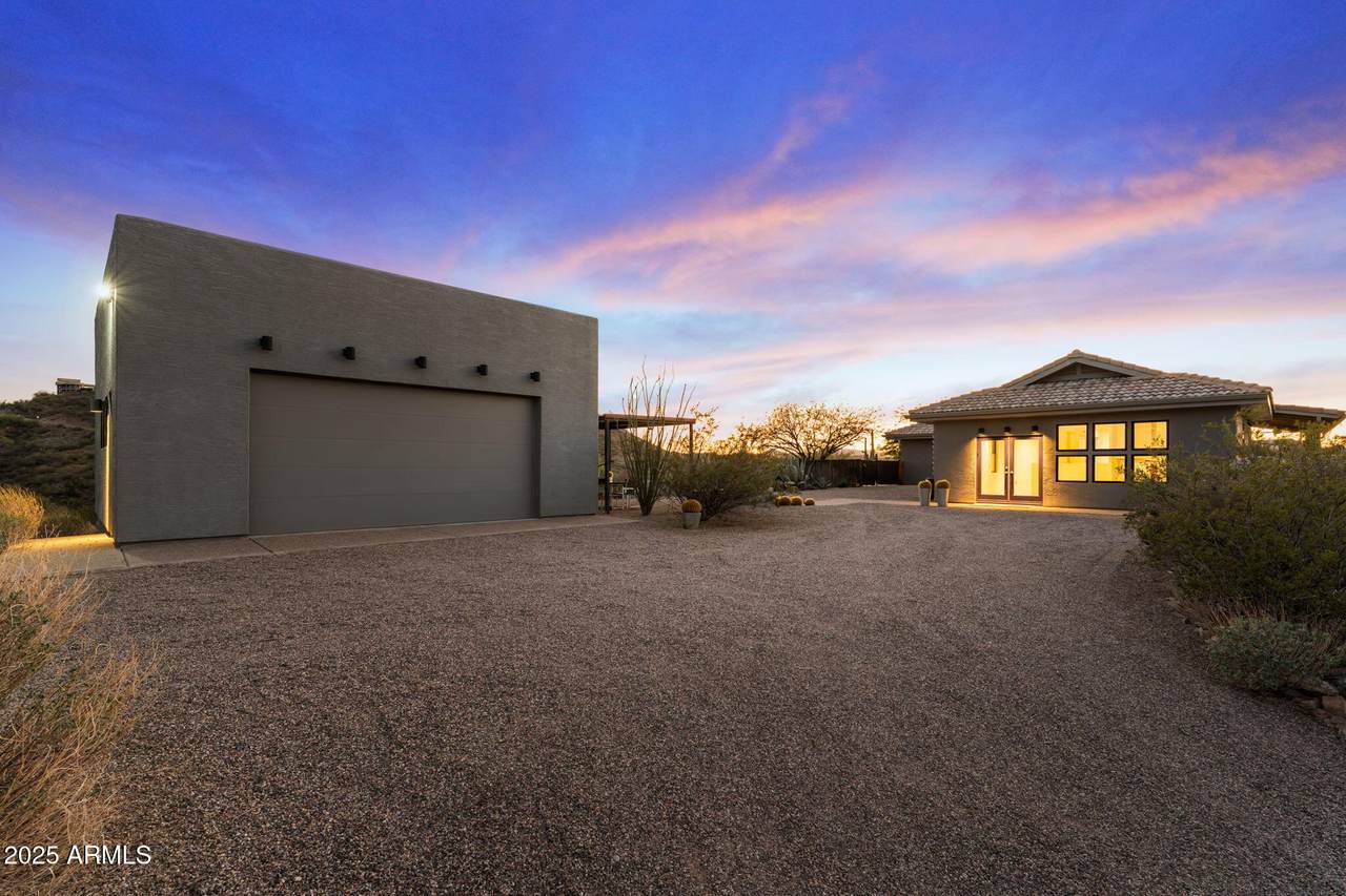 235 Via Tortuga Drive - Photo 1