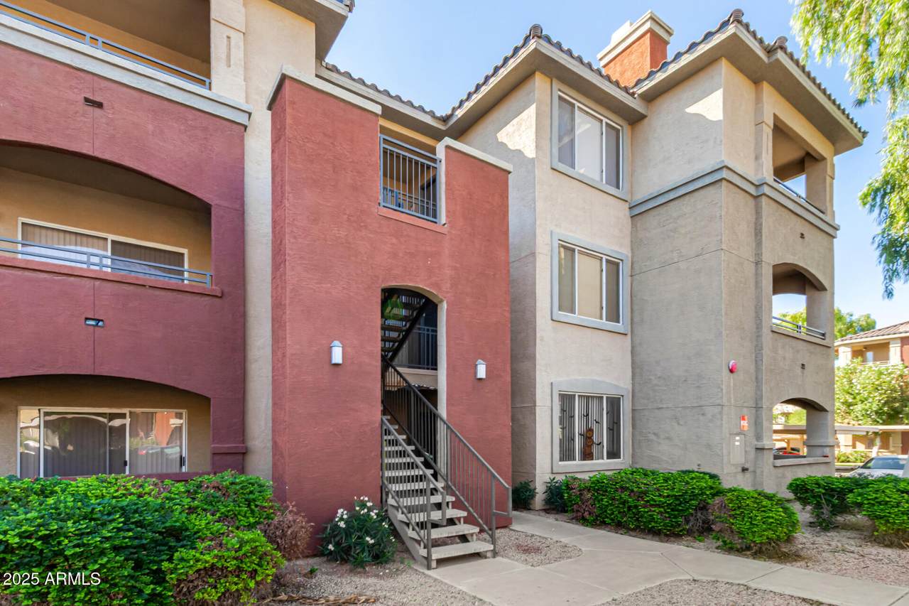 5401 Van Buren Street - Photo 1