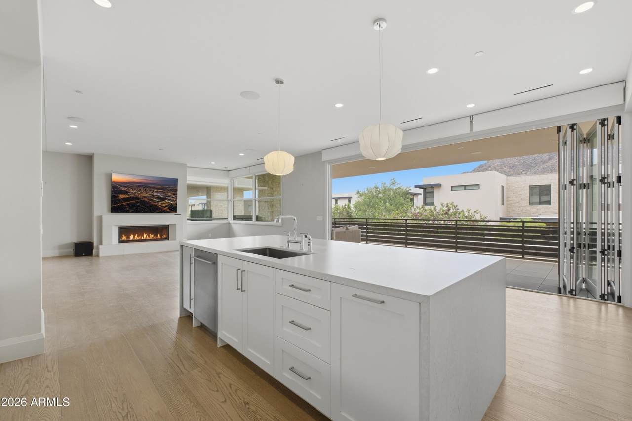 5541 Stella Lane - Photo 1
