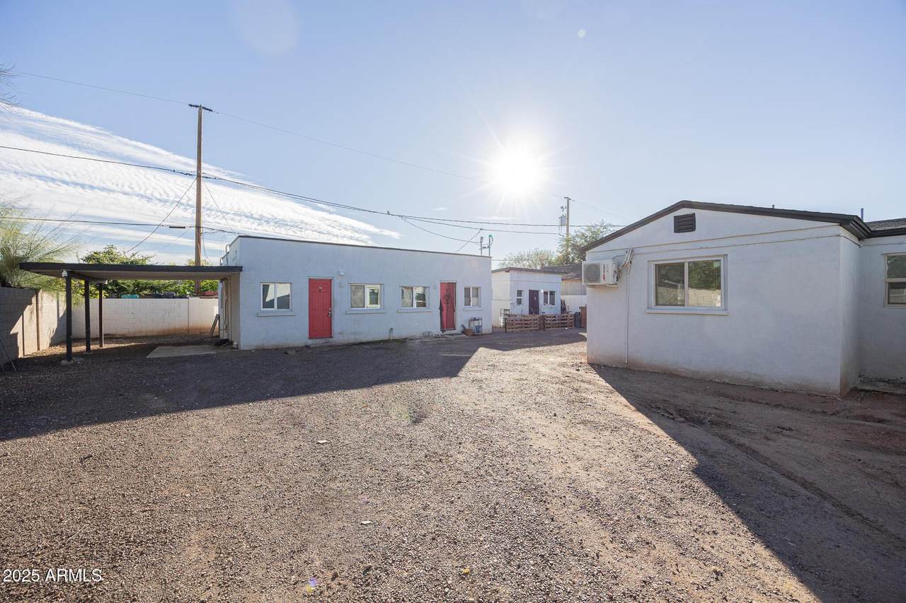 2537 Willetta Street - Photo 1