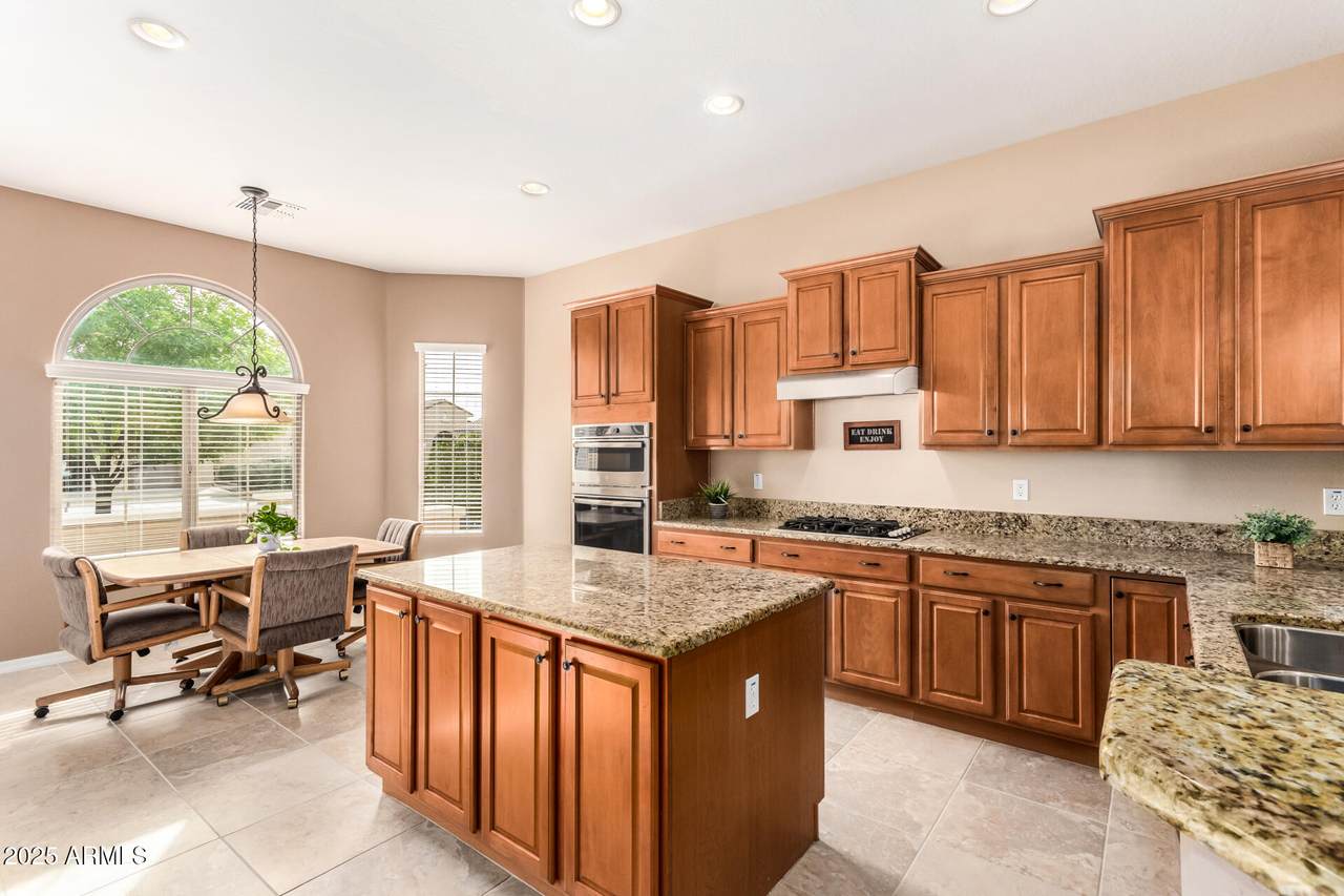 6962 Heritage Way - Photo 1