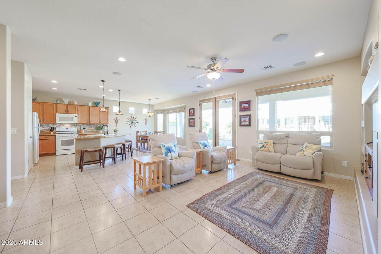 17574 Nighthawk Way - Photo 1