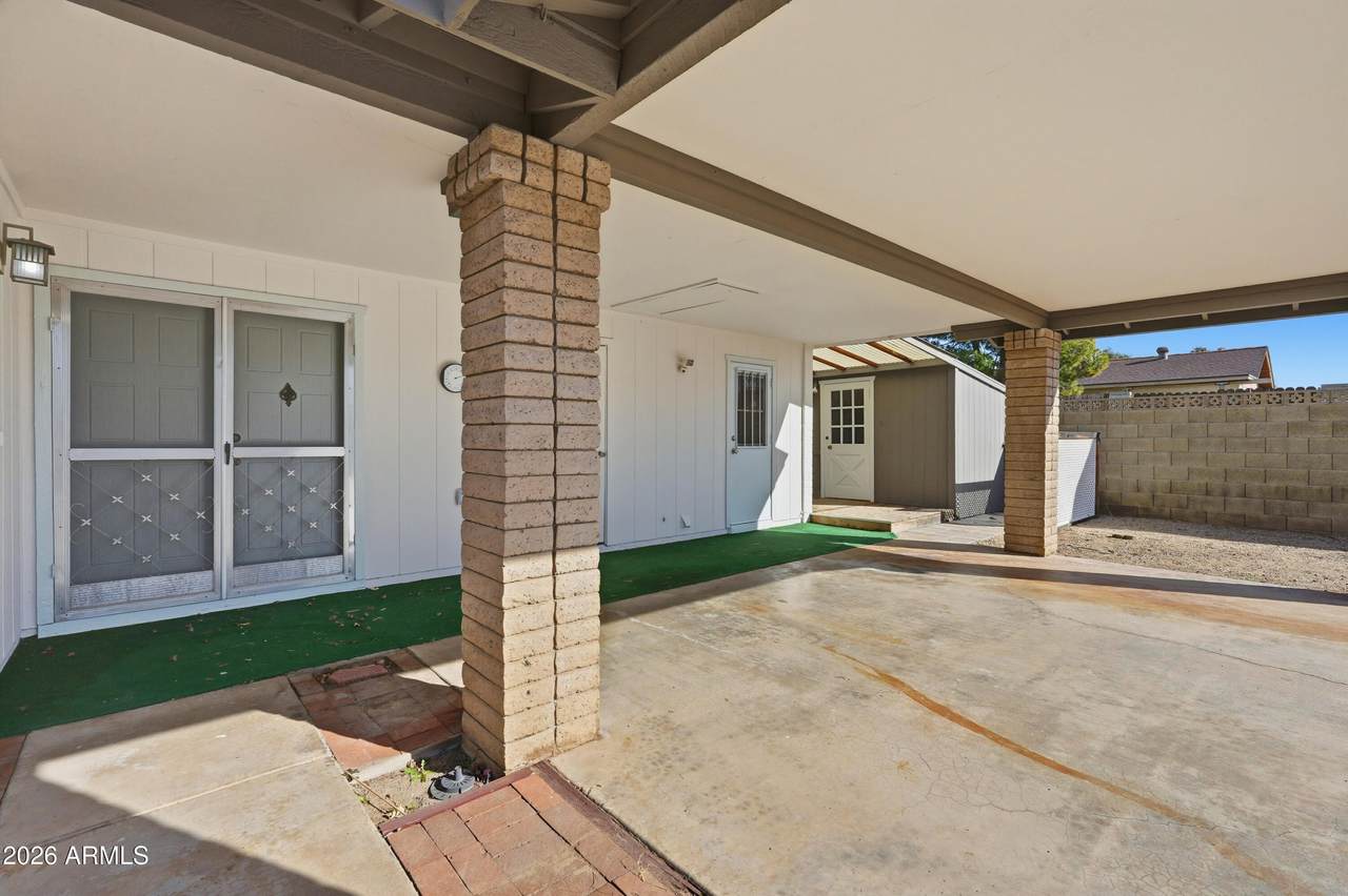 10219 39TH Drive - Photo 1