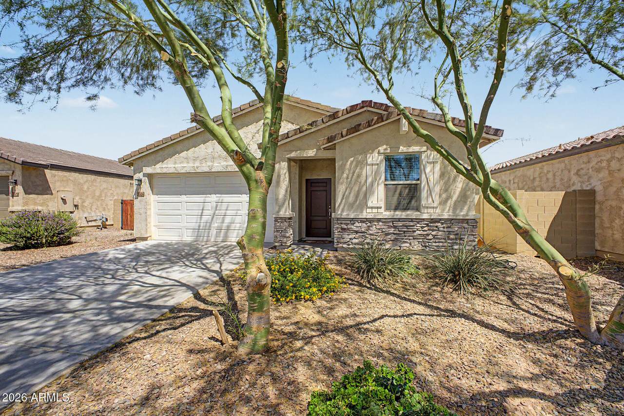18464 Puget Avenue - Photo 1