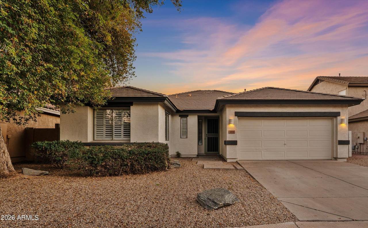 271 Roadrunner Drive - Photo 1