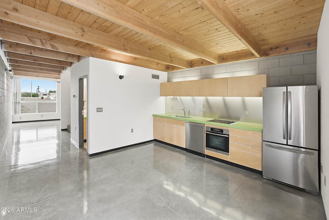 727 Portland Street - Photo 1