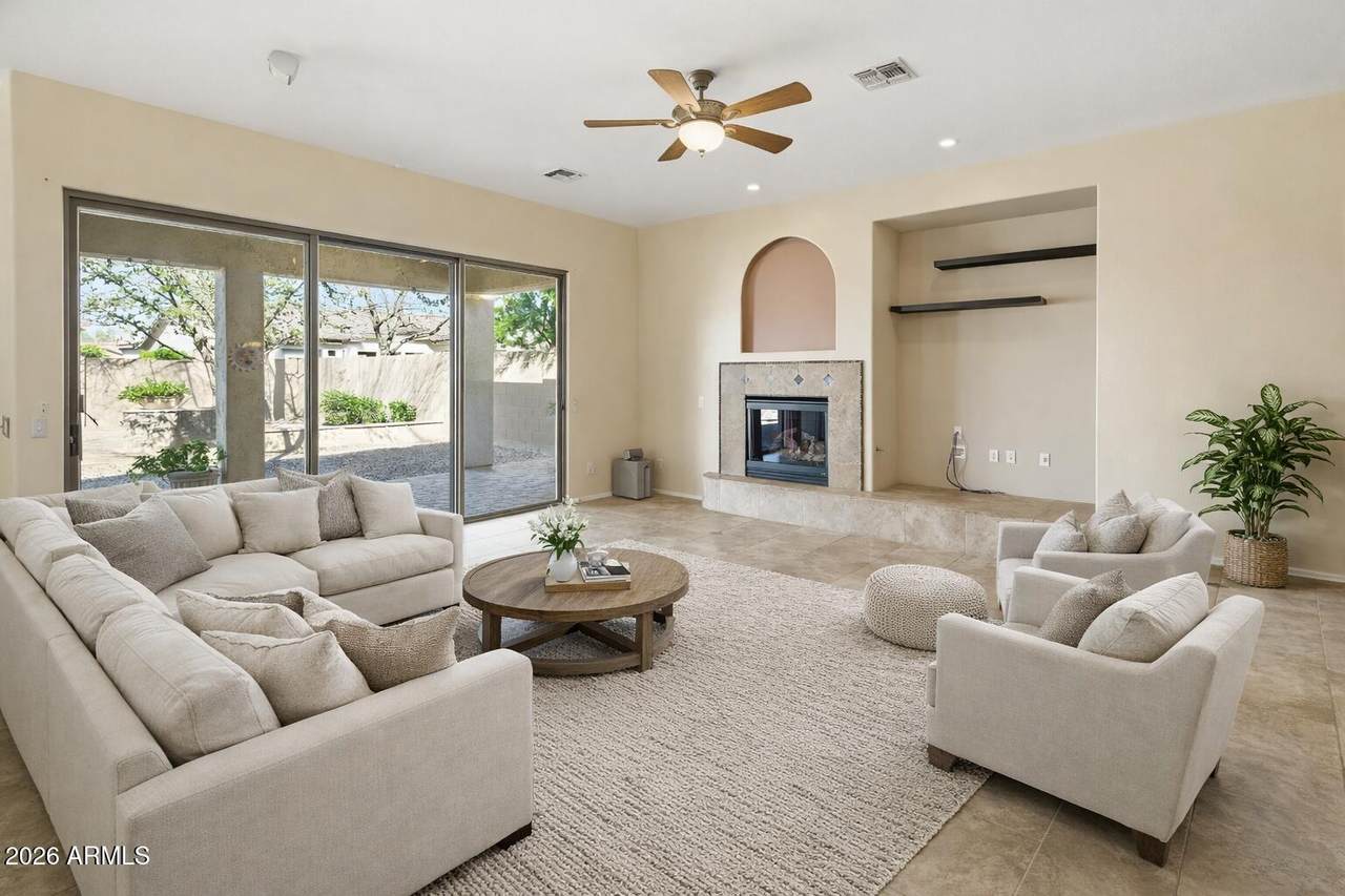 2406 Glacier Place - Photo 1