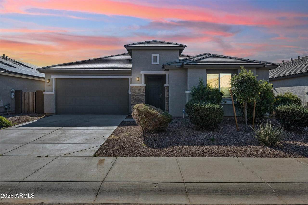 19963 Buchanan Street - Photo 1