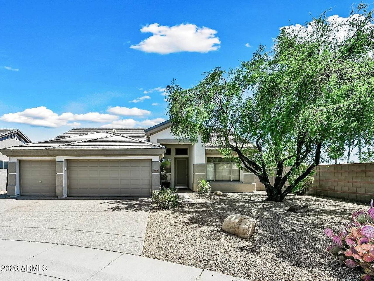 6401 Waltann Lane - Photo 1