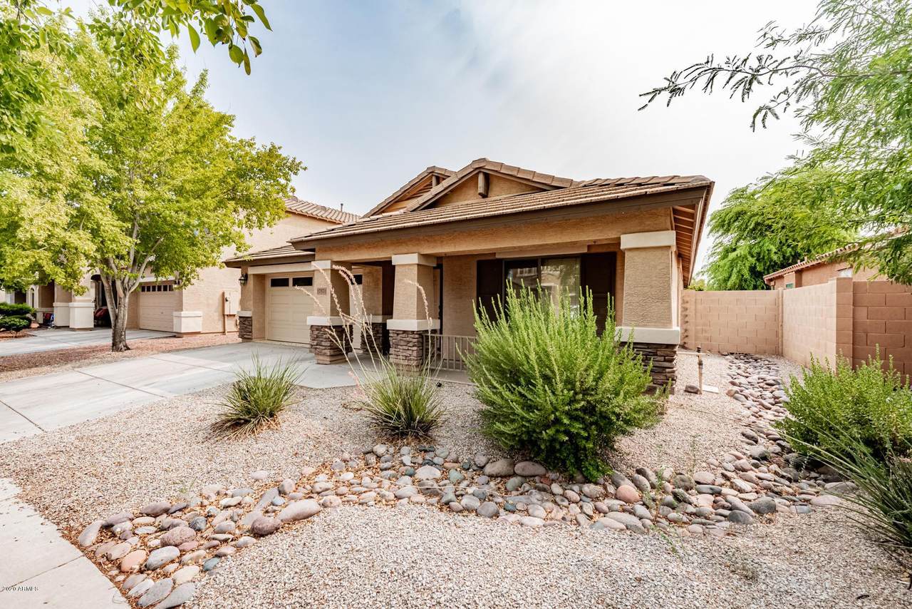 https://bt-photos.global.ssl.fastly.net/armls/1280_boomver_3_6998922-2.jpg