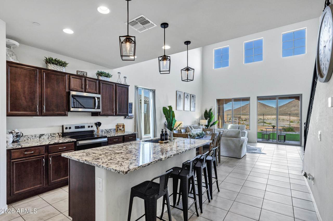 13510 Calle De Pompas - Photo 1