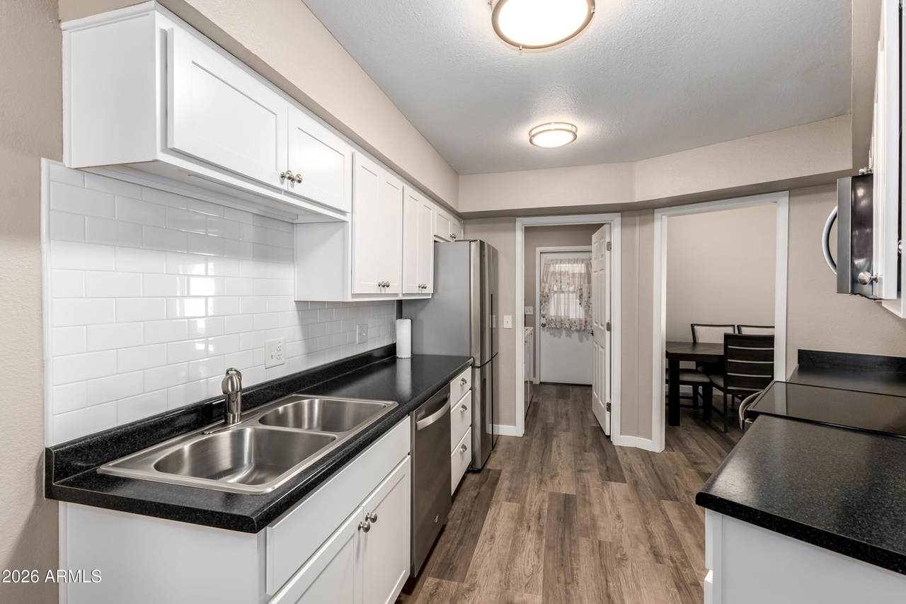 10921 Coggins Drive - Photo 1
