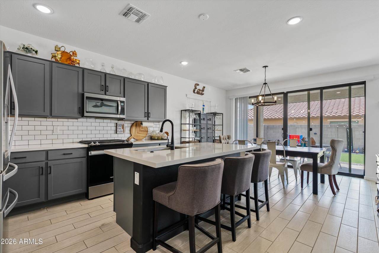 2014 Marketside Avenue - Photo 1
