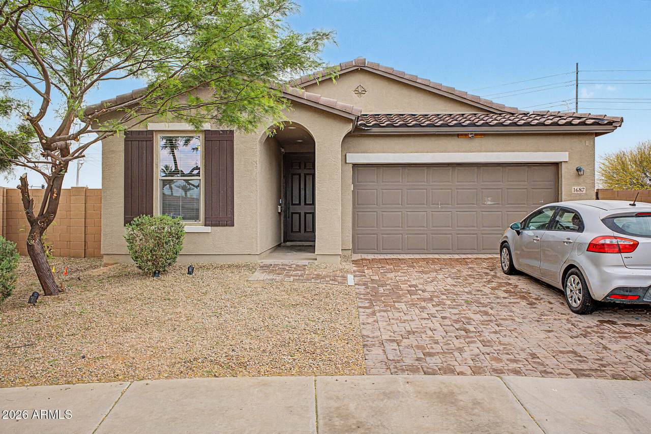 1687 Paul Drive - Photo 1