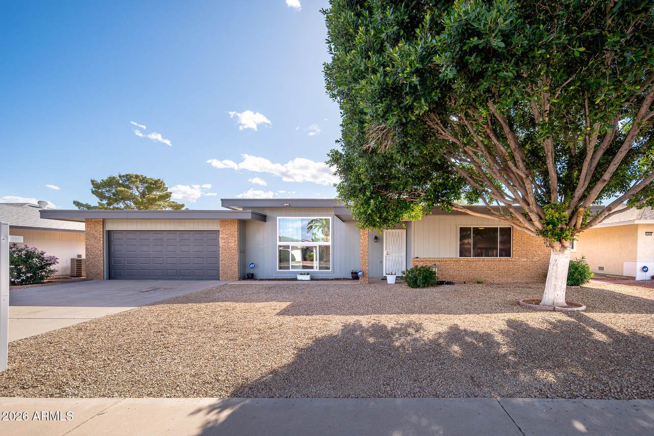 14820 Lakeforest Drive - Photo 1