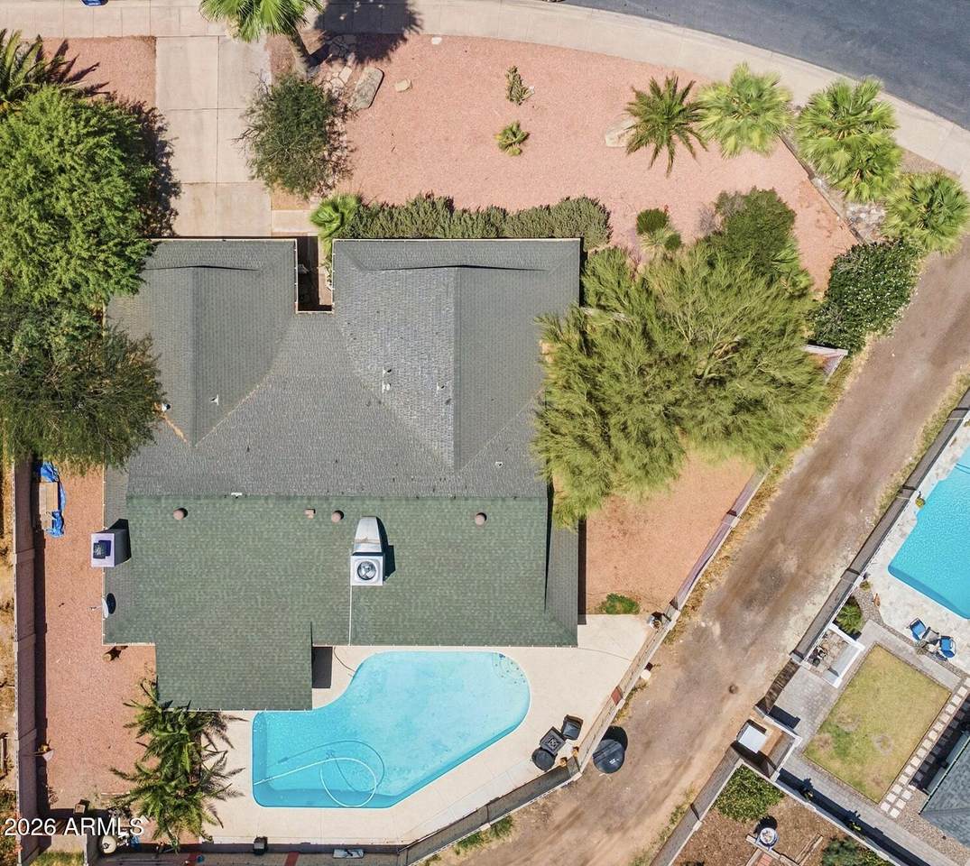 4001 Hazelton Lane - Photo 1