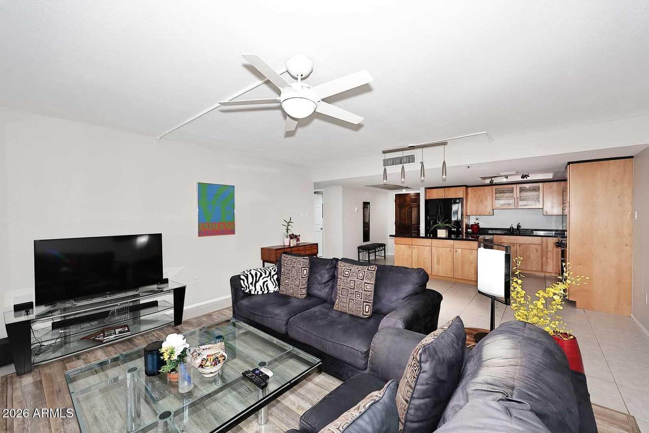7860 Camelback Road - Photo 1