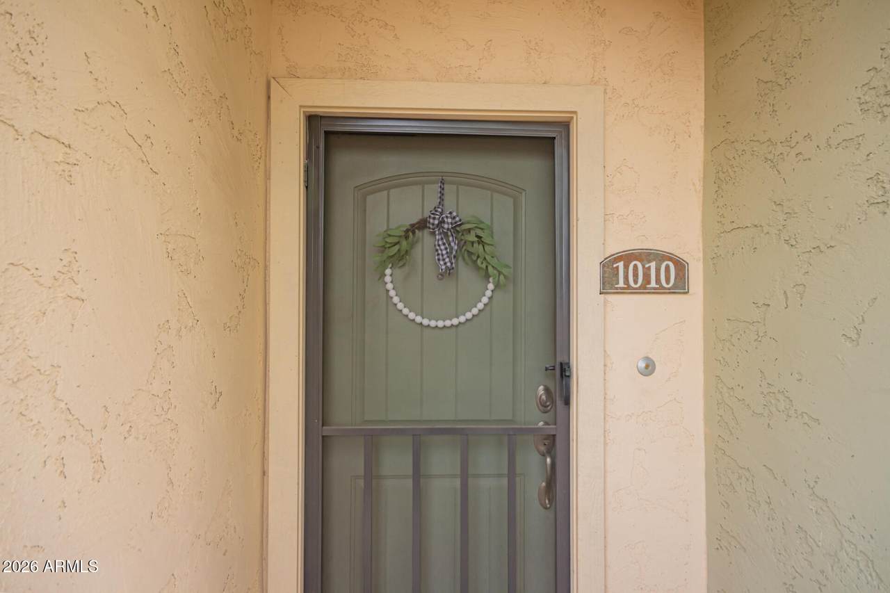 10757 74TH Street - Photo 1