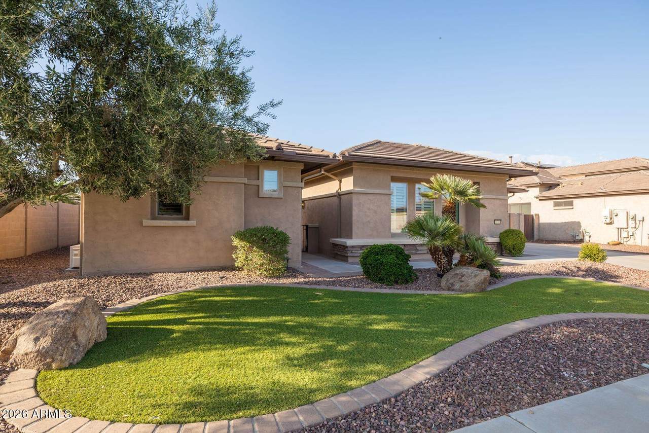 16716 Holly Street - Photo 1