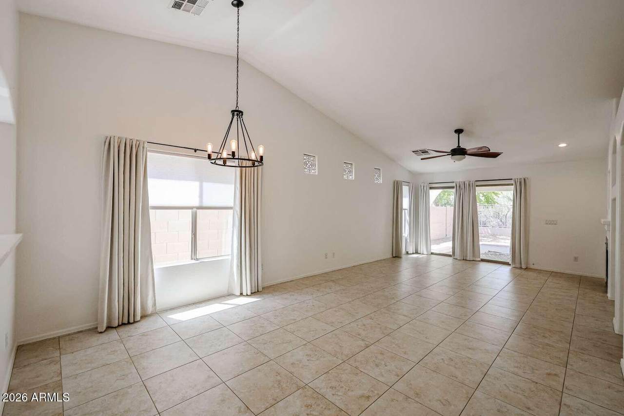 4746 Woburn Lane - Photo 1