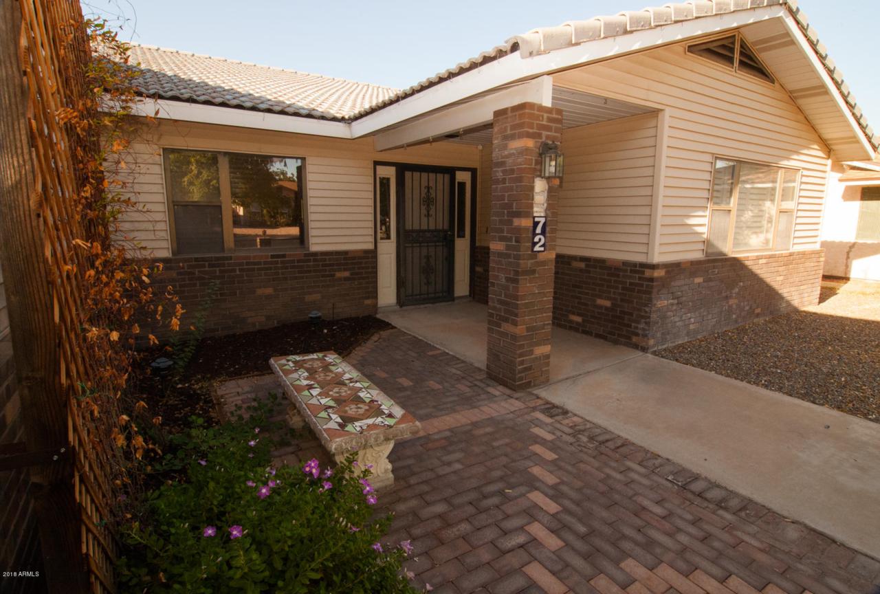 4672 105TH Avenue - Photo 1