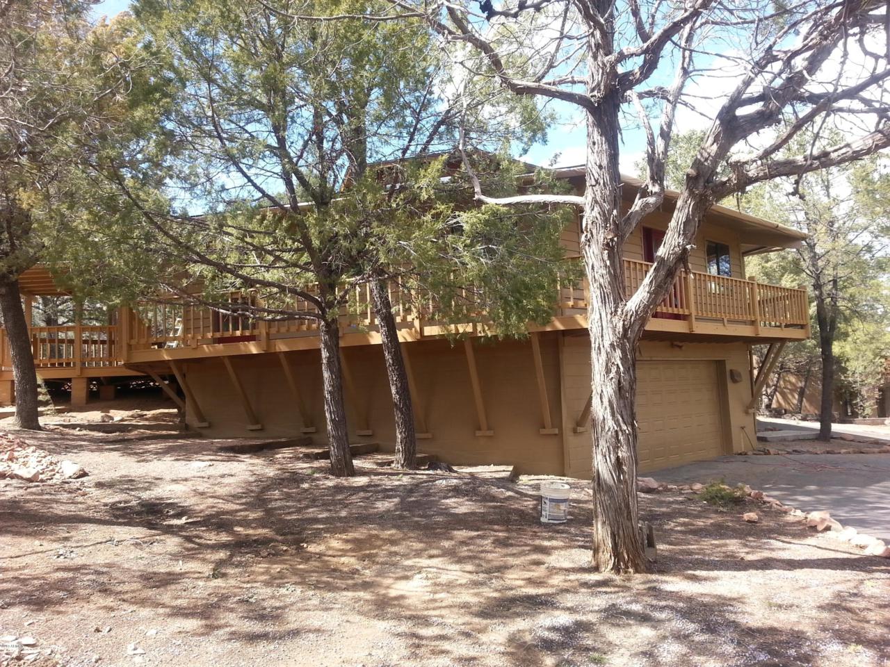 904 Manzanita Street - Photo 1