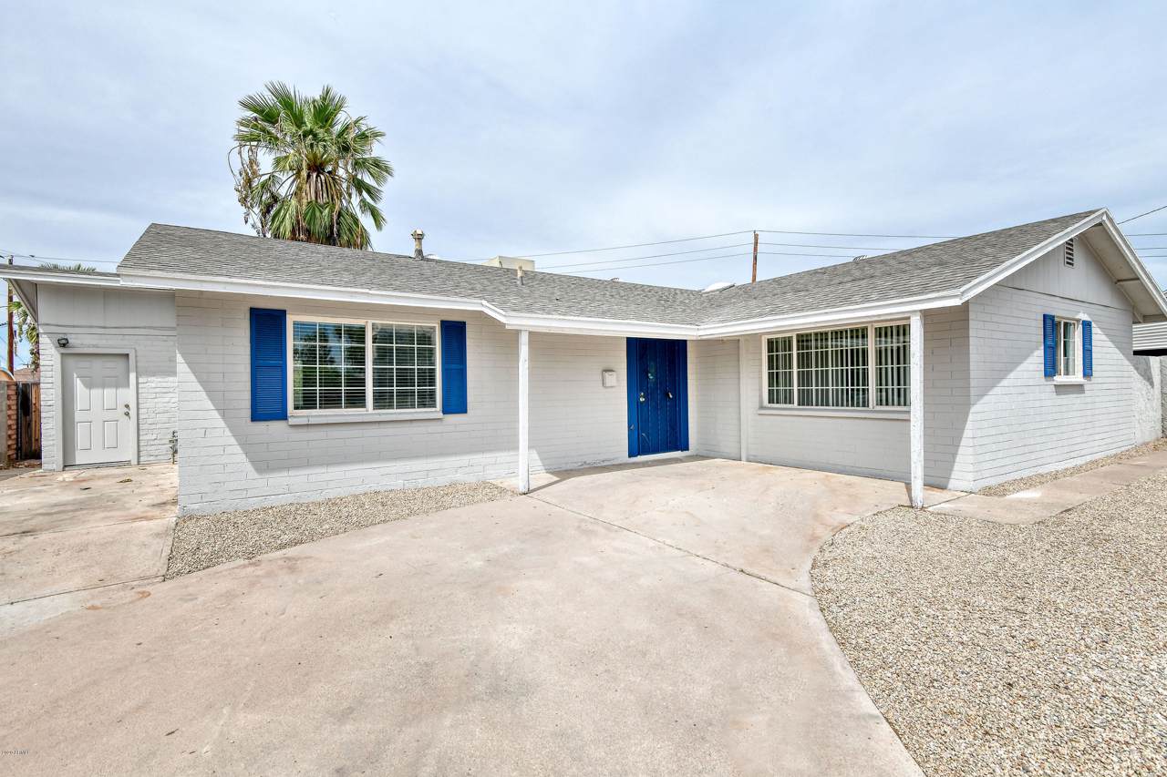 6808 Roma Avenue - Photo 1