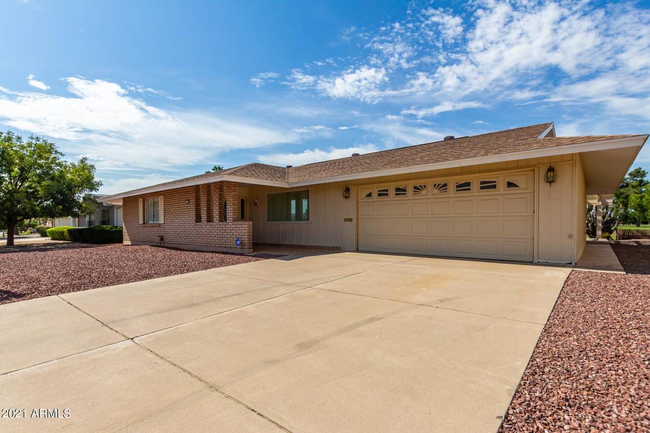 10250 109TH Avenue - Photo 1
