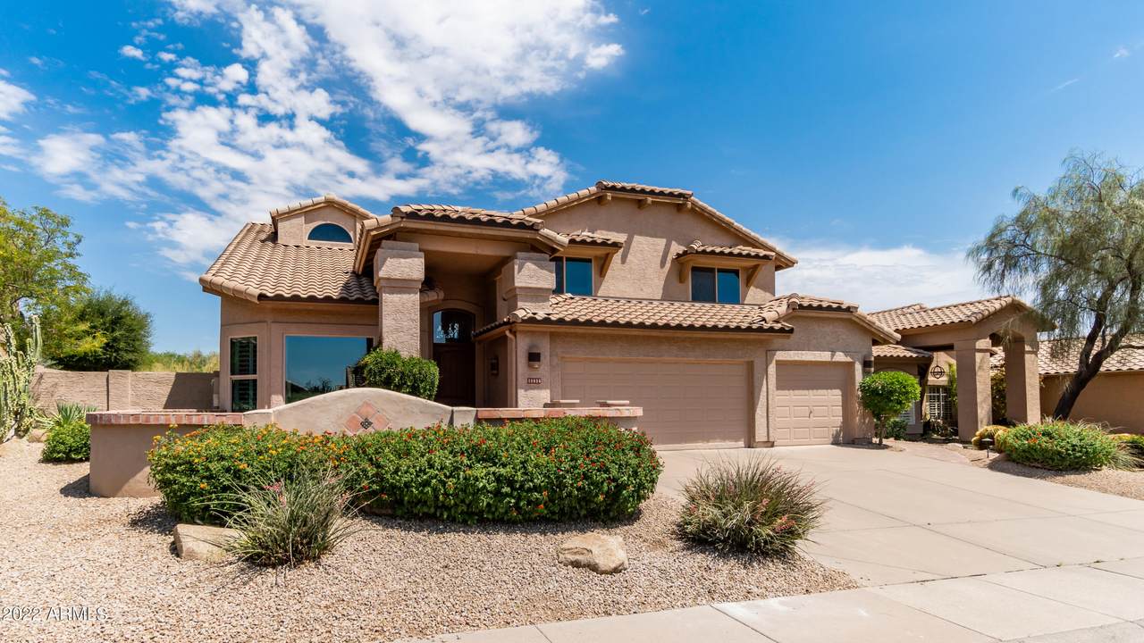 18835 93RD Street - Photo 1
