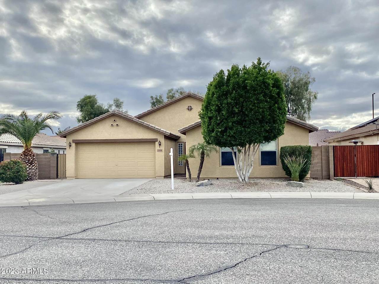 2436 257TH Avenue - Photo 1