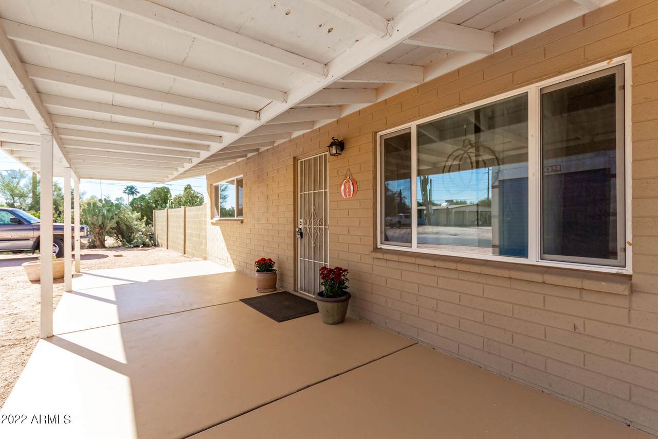 410 98TH Street - Photo 1