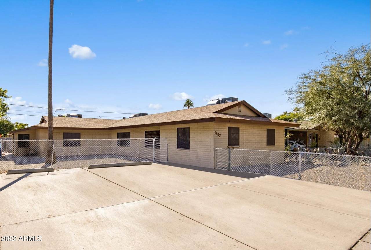 1607 Peoria Avenue - Photo 1