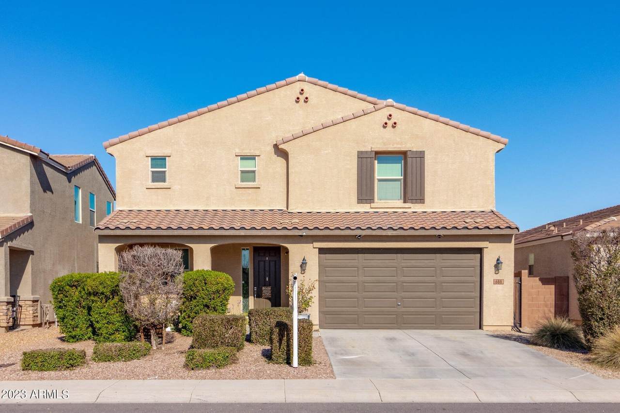 688 Carlsbad Drive - Photo 1