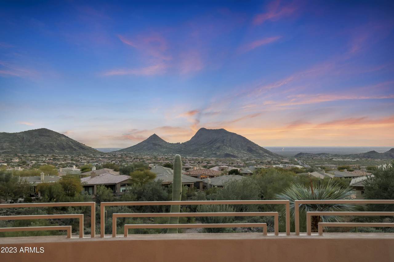 13655 Desert Trail - Photo 1