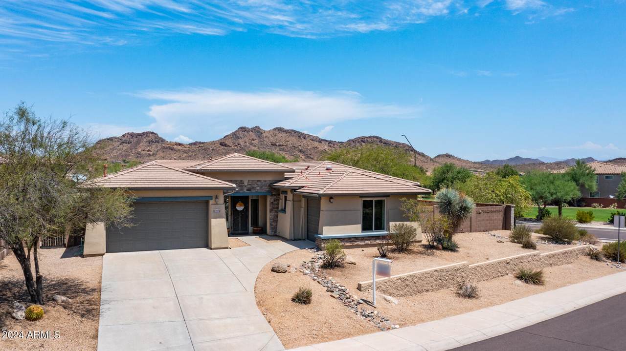 8632 Lariat Lane - Photo 1