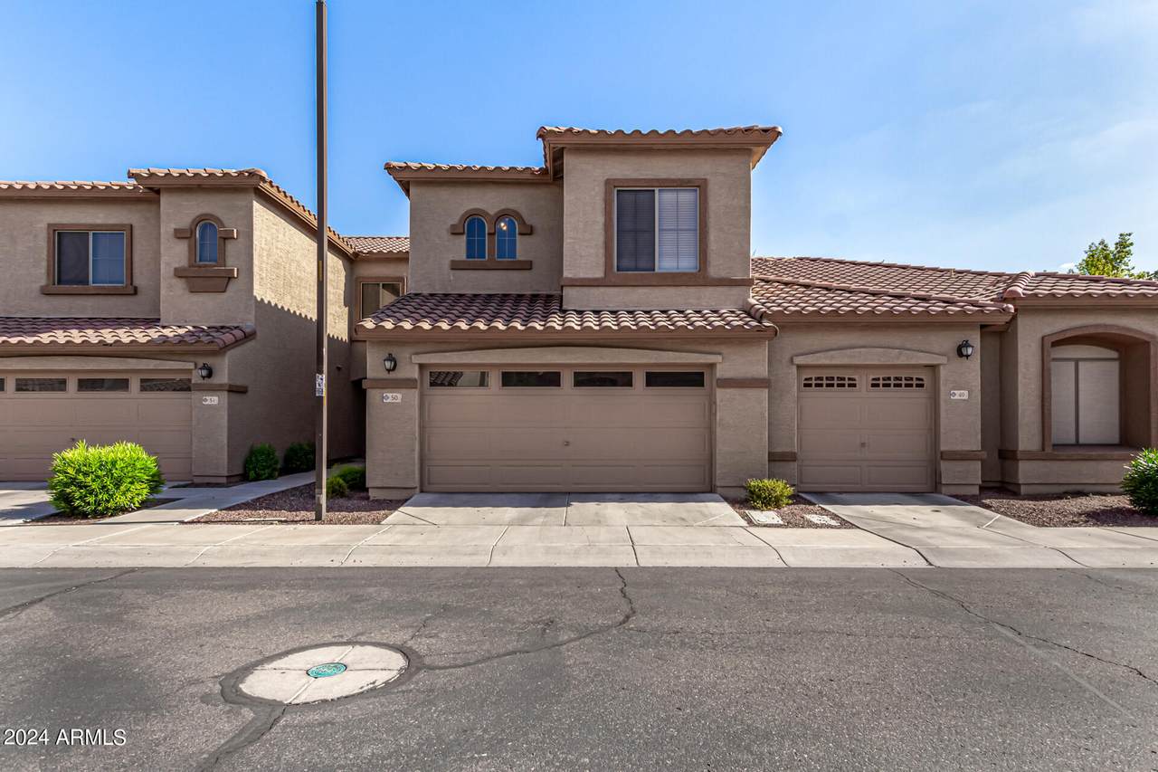 2600 Springfield Place - Photo 1