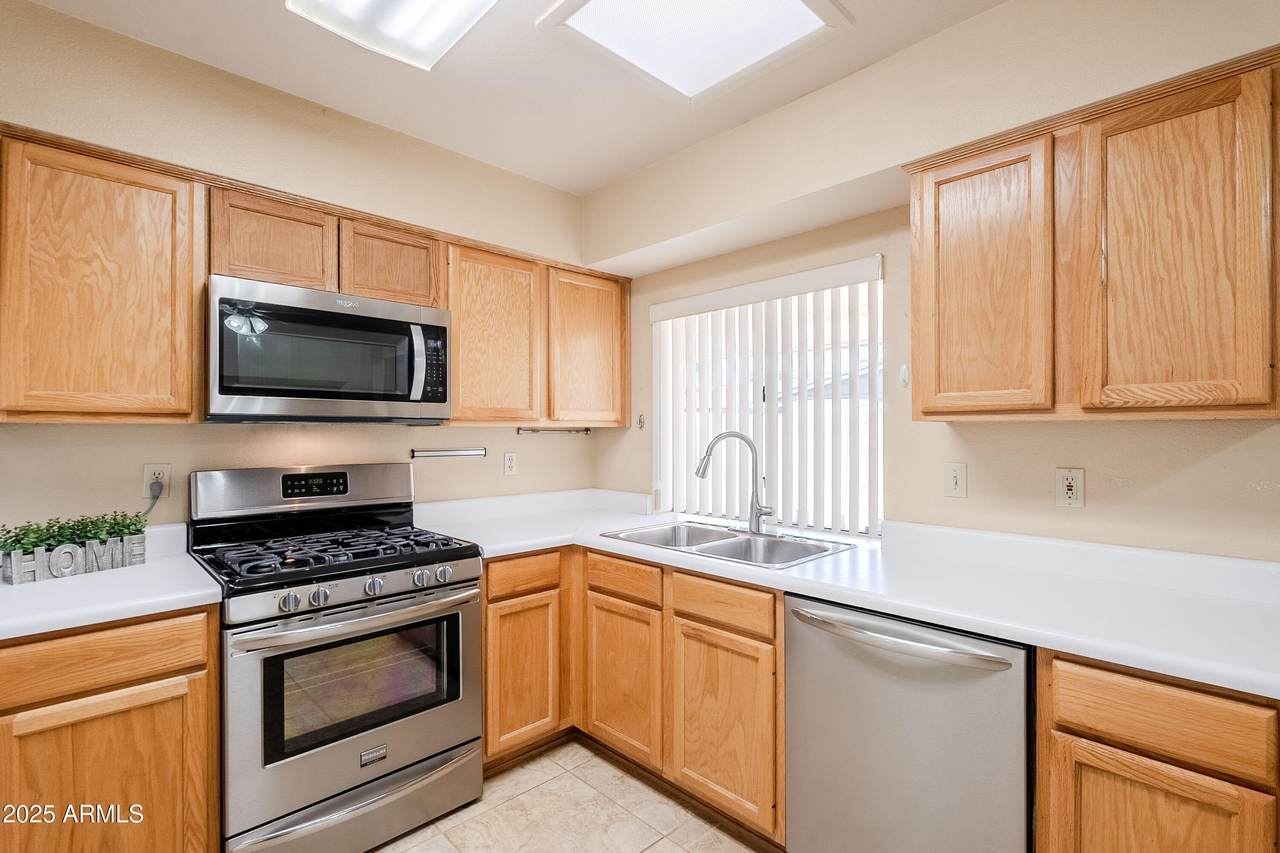 13611 Newcastle Drive - Photo 1