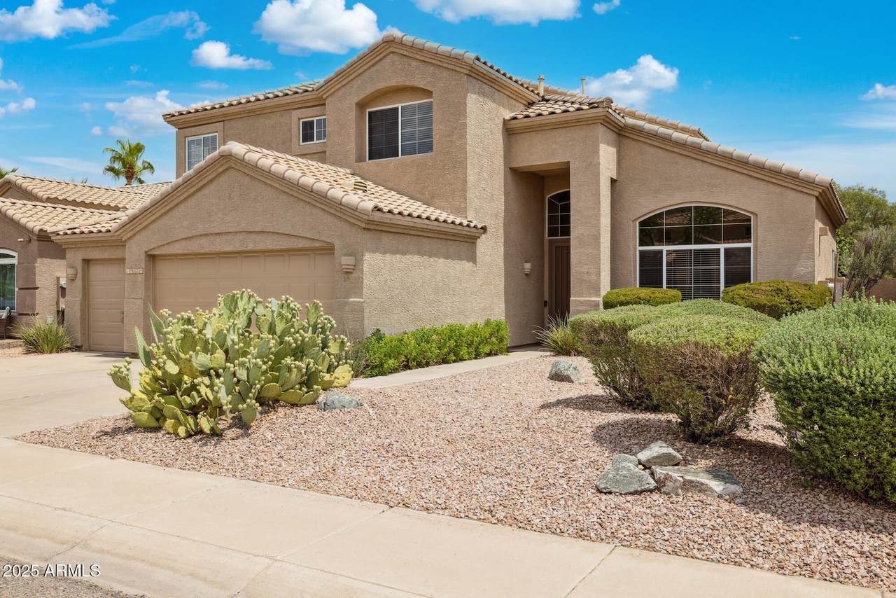 15825 1ST Avenue - Photo 1