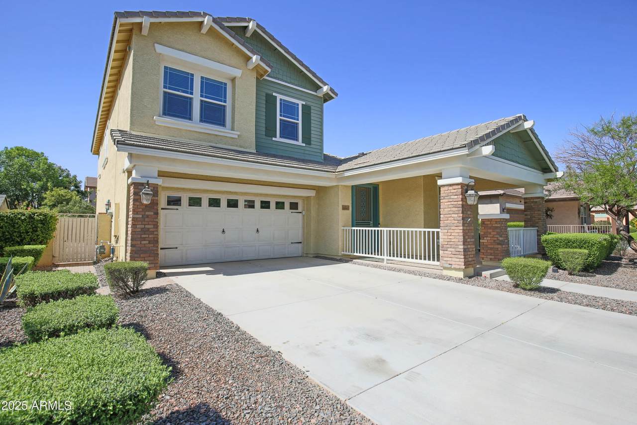 14897 Valentine Street - Photo 1