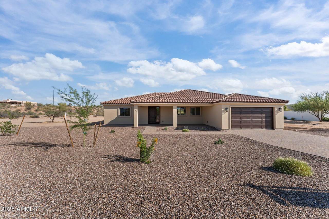 115 Ironwood Place - Photo 1