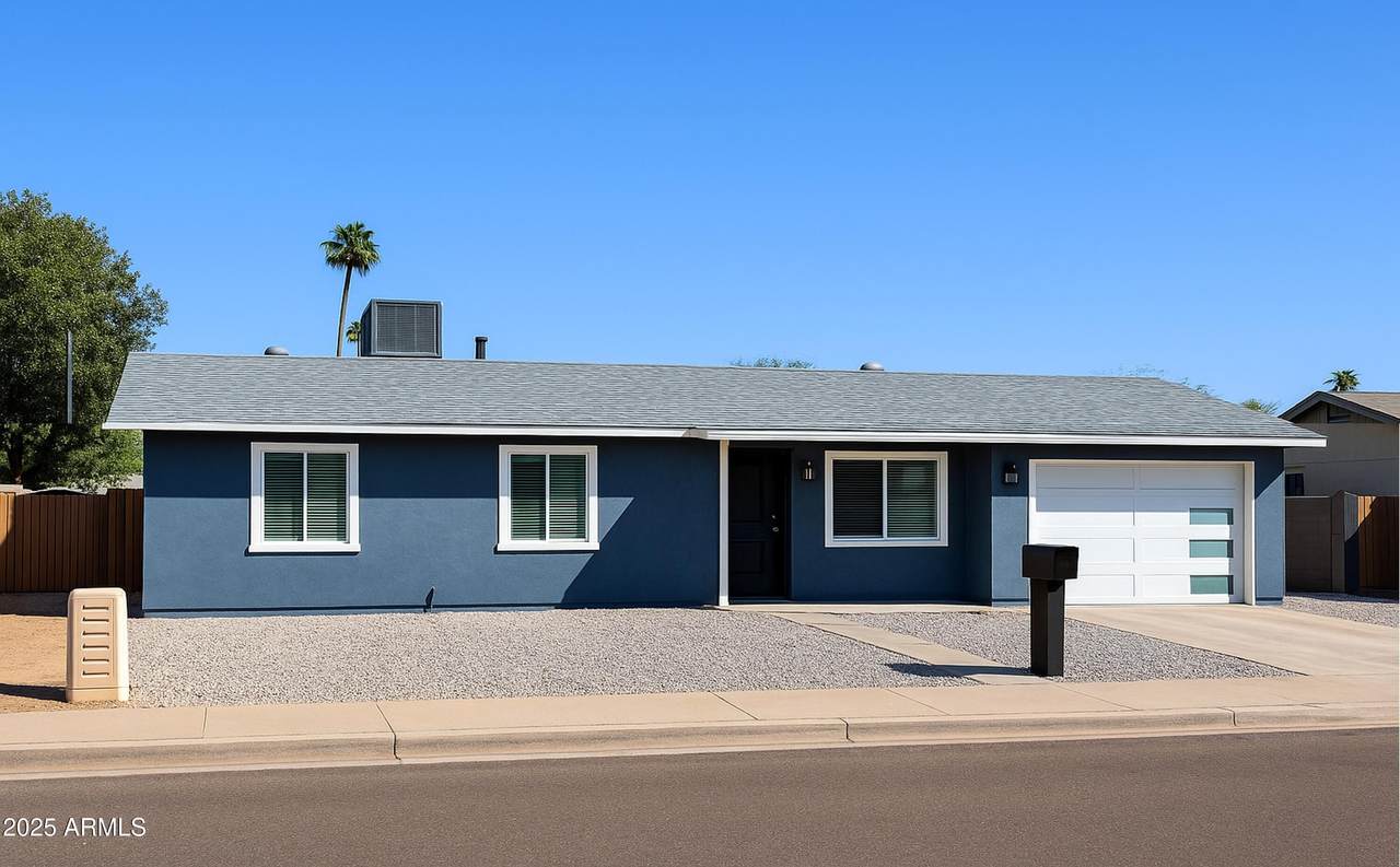 13629 36th Street - Photo 1