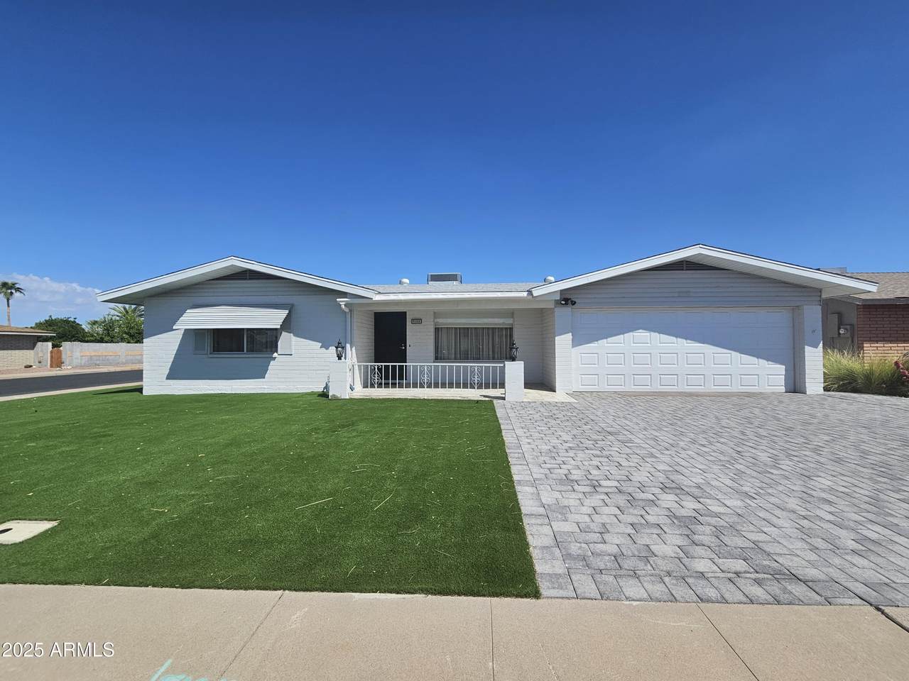 5122 Emerald Circle - Photo 1