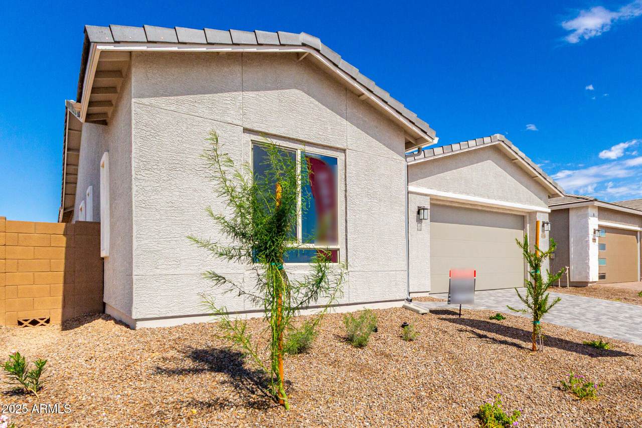 15818 Miami Street - Photo 1