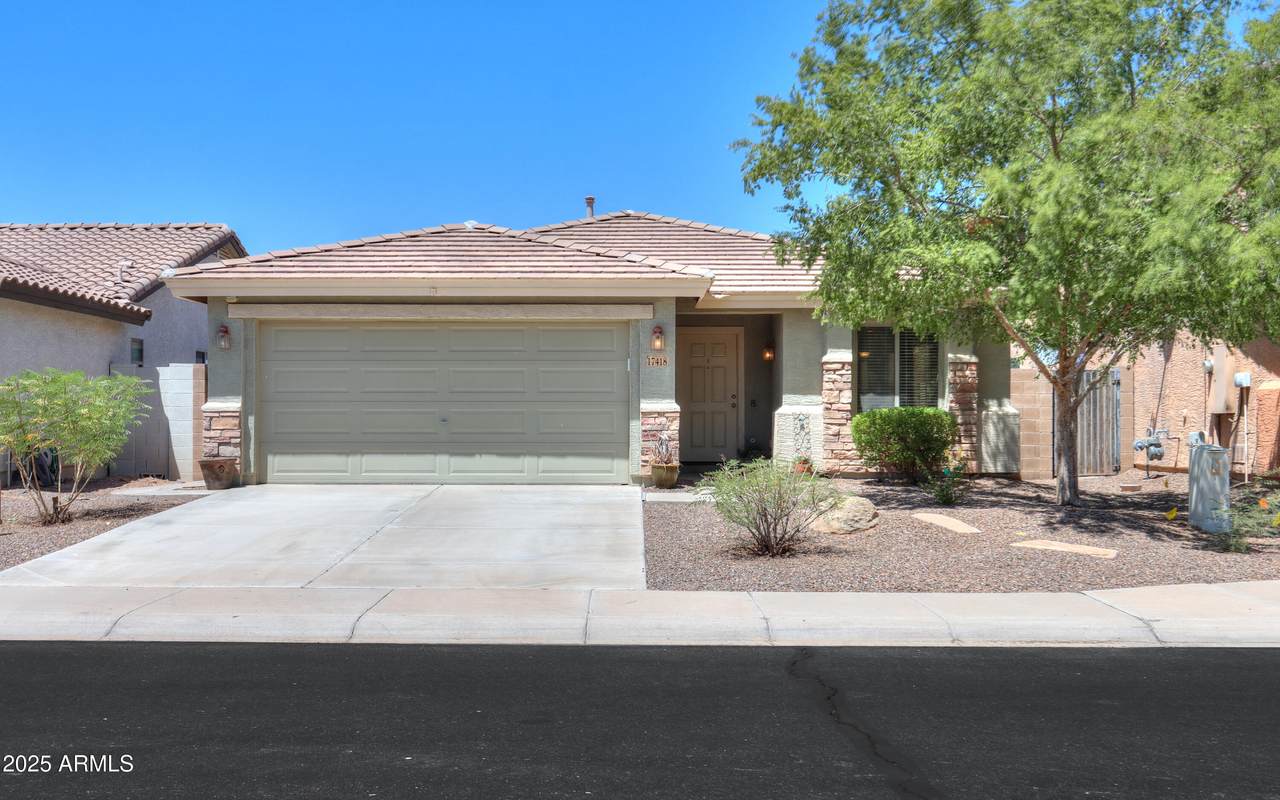 17418 Carmen Avenue - Photo 1