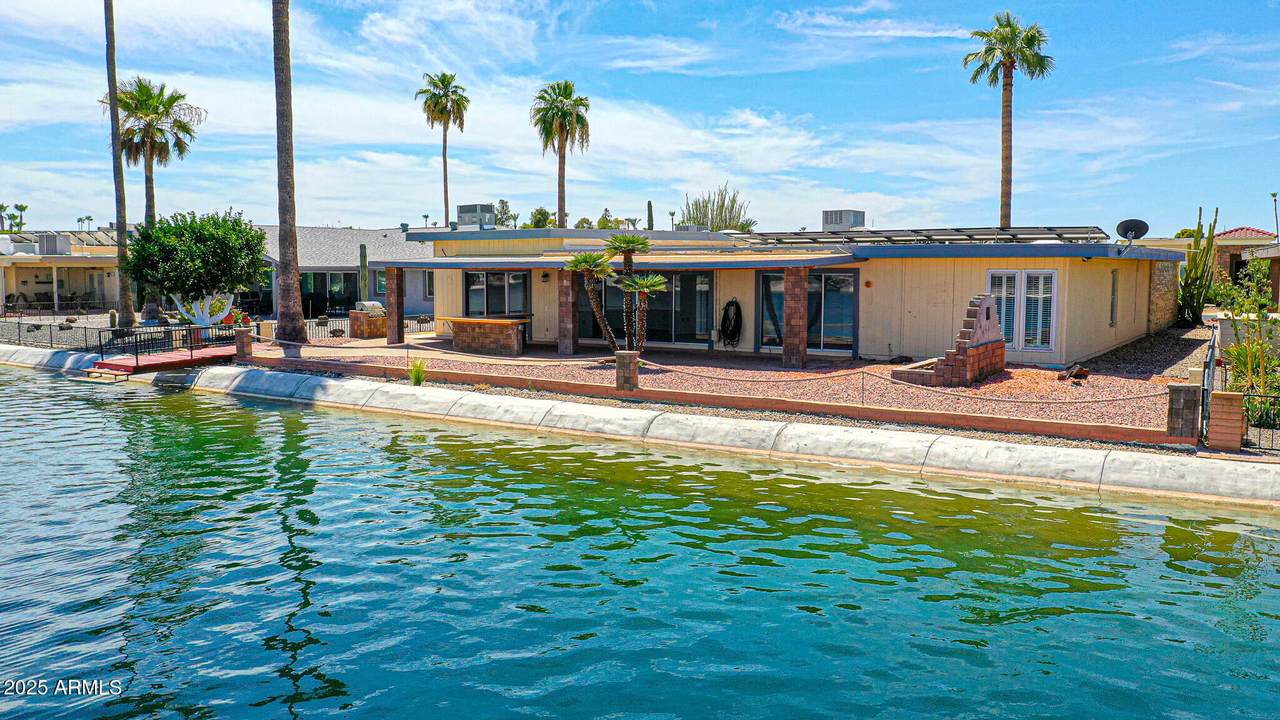 10614 Emerald Point - Photo 1