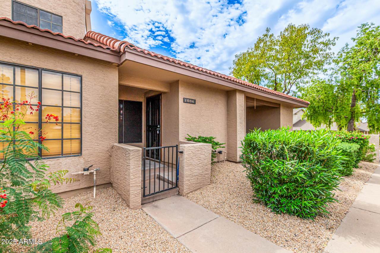 8625 Belleview Place - Photo 1